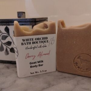GOAT'S MILK CHERRY ALMOND
