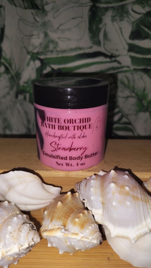 Strawberry Body Butter 4 oz